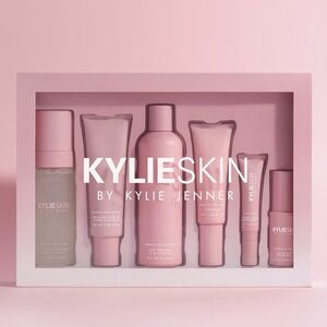 Kylie Skin Pink Skincare Set